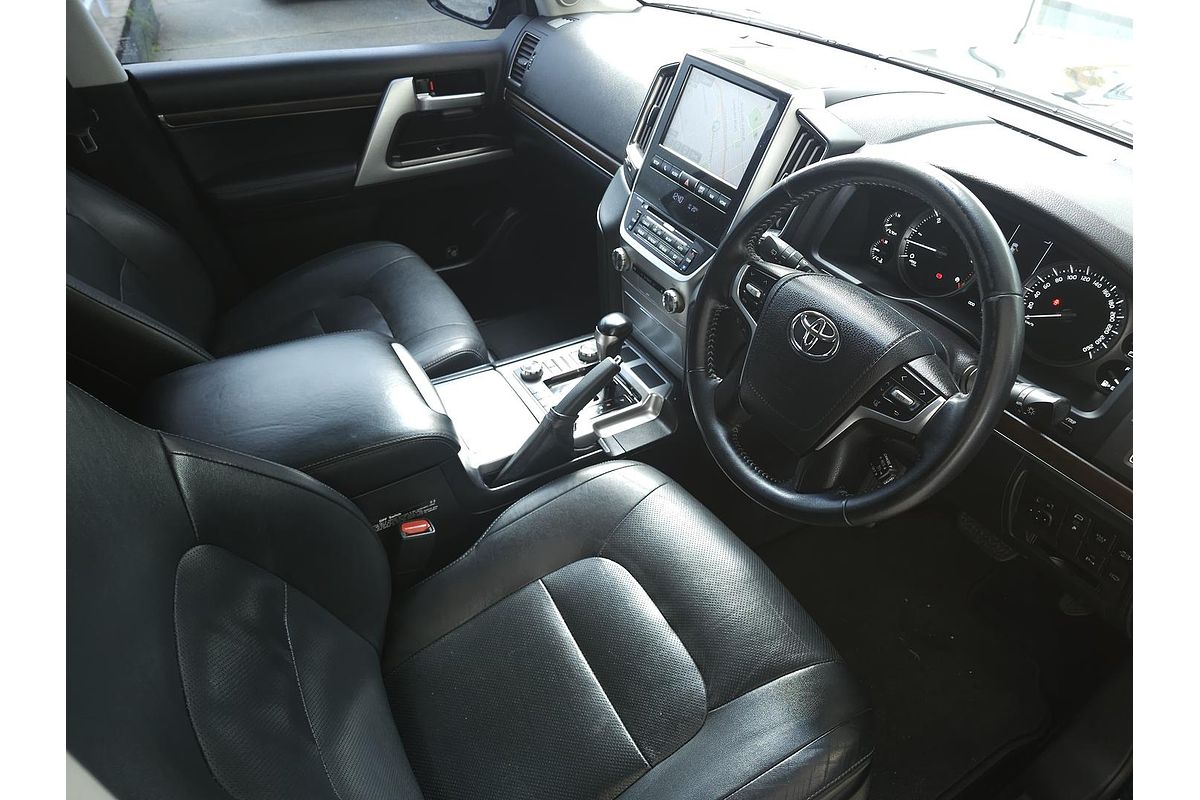 2017 Toyota Landcruiser VX VDJ200R