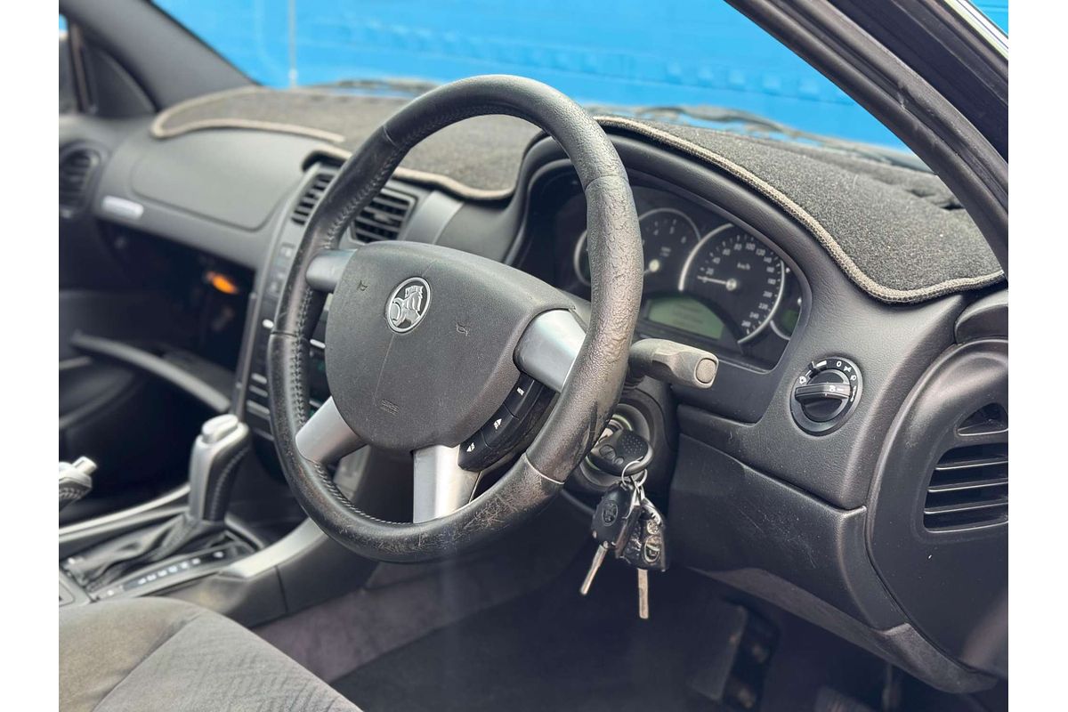 2004 Holden Calais  VY II