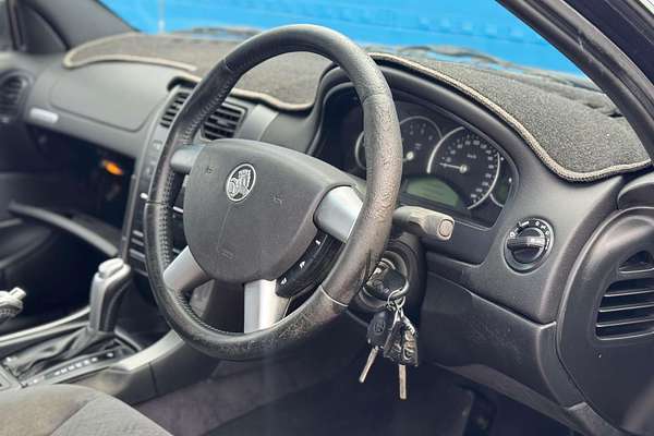 2004 Holden Calais  VY II
