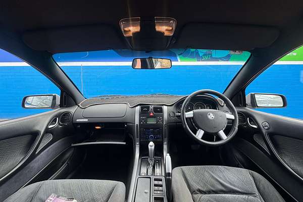 2004 Holden Calais  VY II
