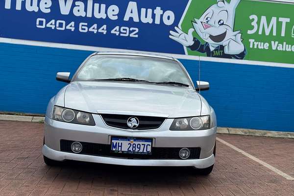 2004 Holden Calais  VY II