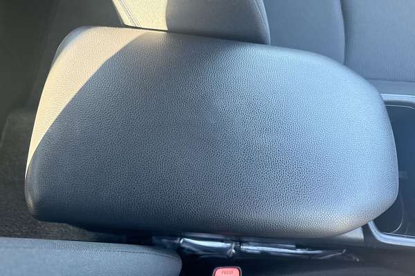 2022 Toyota RAV4 GX AXAH52R