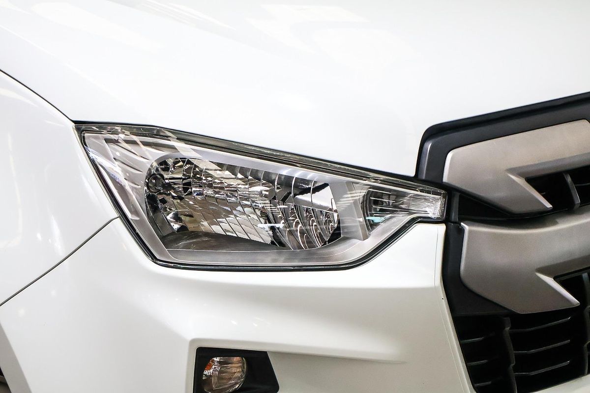 2021 Isuzu D-MAX SX High Ride Rear Wheel Drive