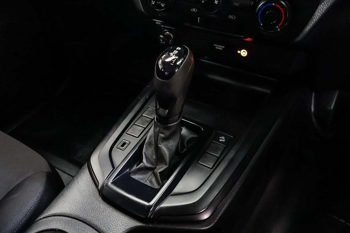2021 Isuzu D-MAX SX High Ride Rear Wheel Drive