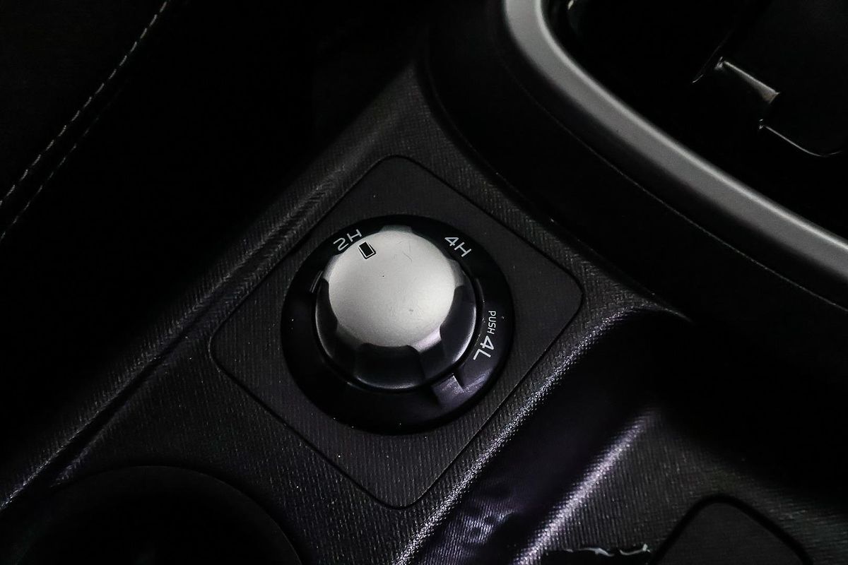 2020 Isuzu MU-X LS-U