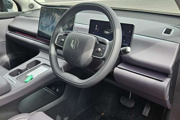 2025 Leapmotor C10 Design B11