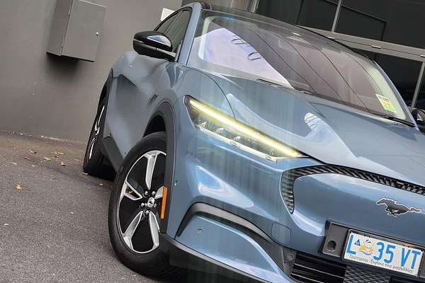 2023 Ford Mustang Mach-E Select