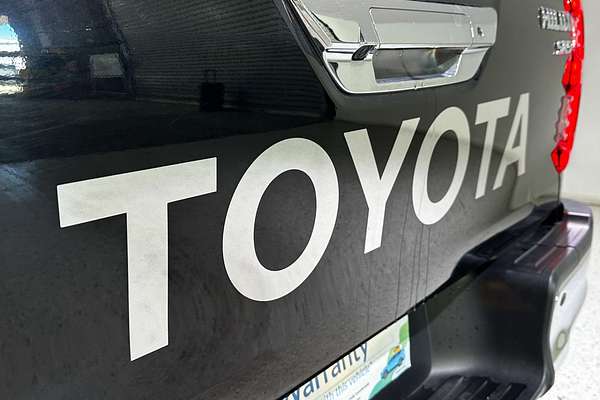2022 Toyota Hilux SR5 GUN126R 4X4