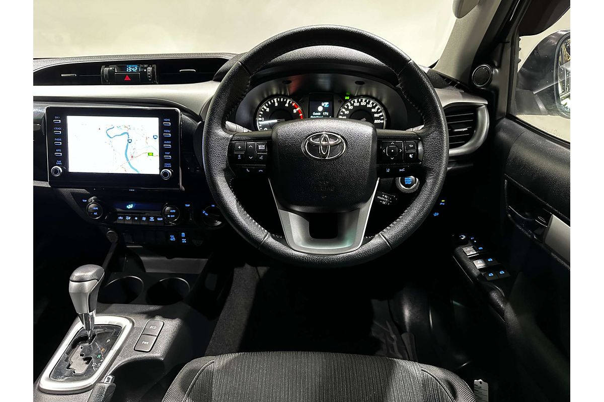 2022 Toyota Hilux SR5 GUN126R 4X4