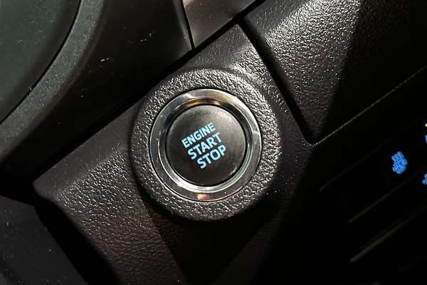 2022 Toyota Hilux SR5 GUN126R 4X4