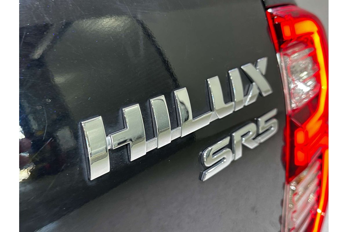 2022 Toyota Hilux SR5 GUN126R 4X4