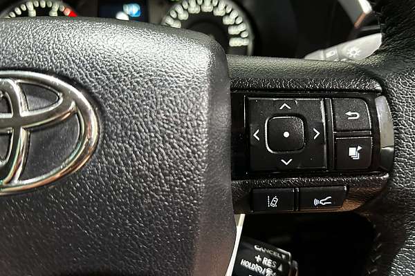 2022 Toyota Hilux SR5 GUN126R 4X4