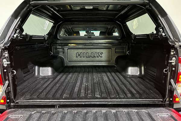 2022 Toyota Hilux SR5 GUN126R 4X4