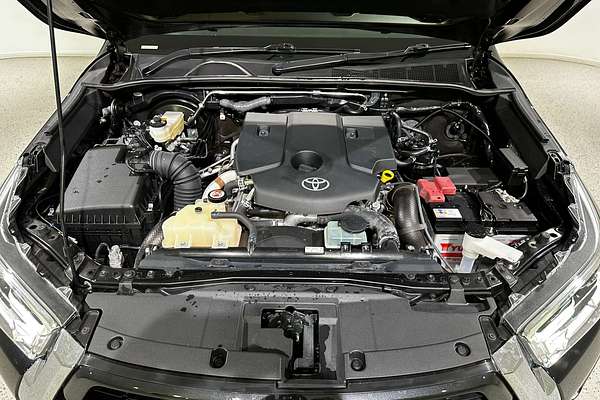 2022 Toyota Hilux SR5 GUN126R 4X4