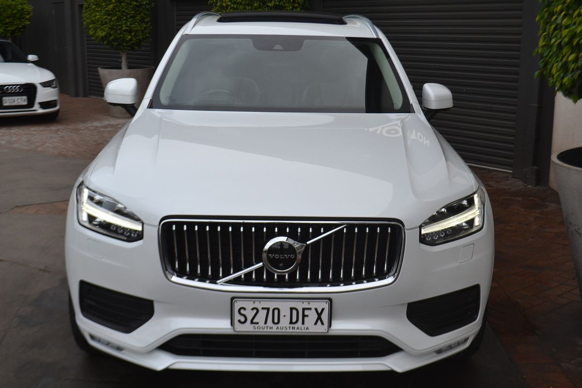 2020 Volvo XC90 D5 Momentum
