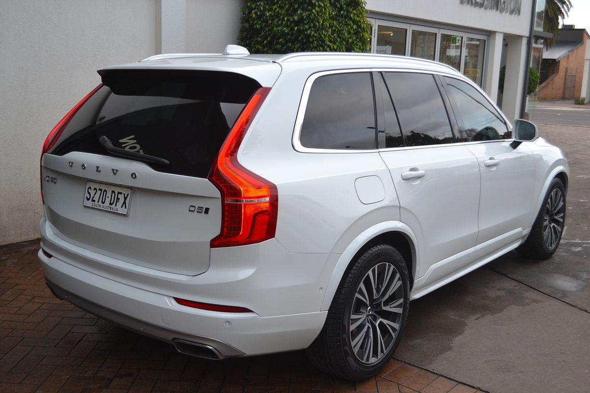 2020 Volvo XC90 D5 Momentum