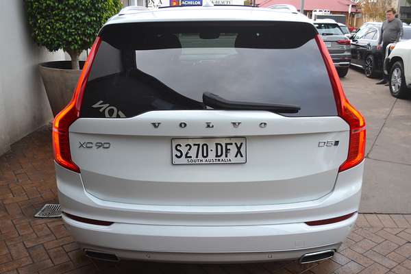 2020 Volvo XC90 D5 Momentum
