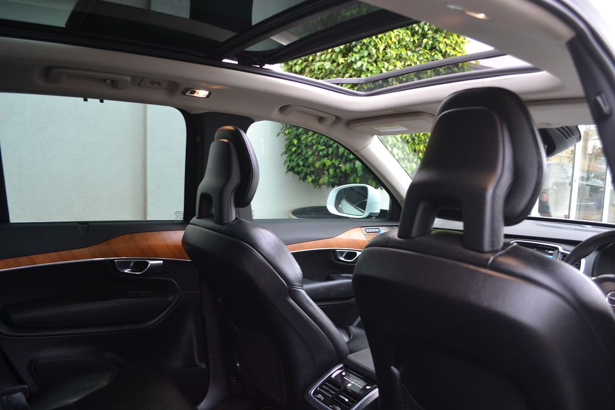 2020 Volvo XC90 D5 Momentum