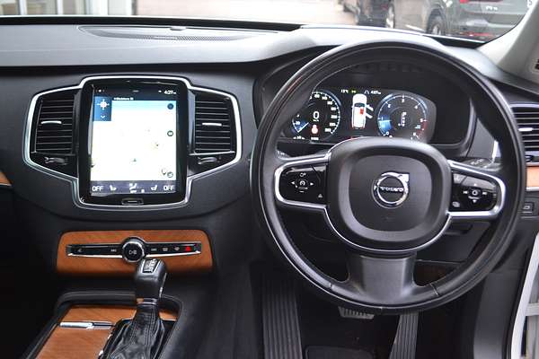 2020 Volvo XC90 D5 Momentum