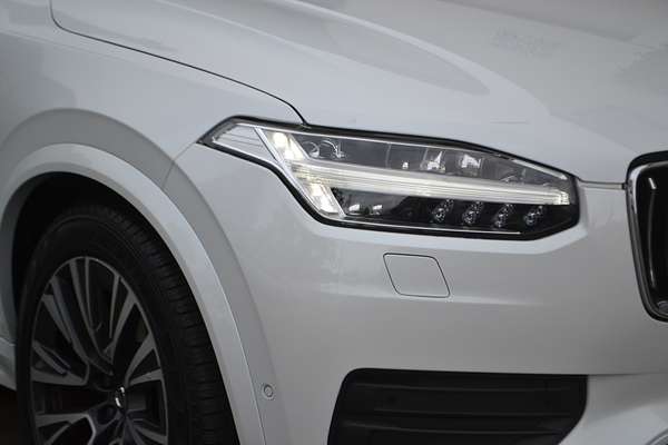 2020 Volvo XC90 D5 Momentum