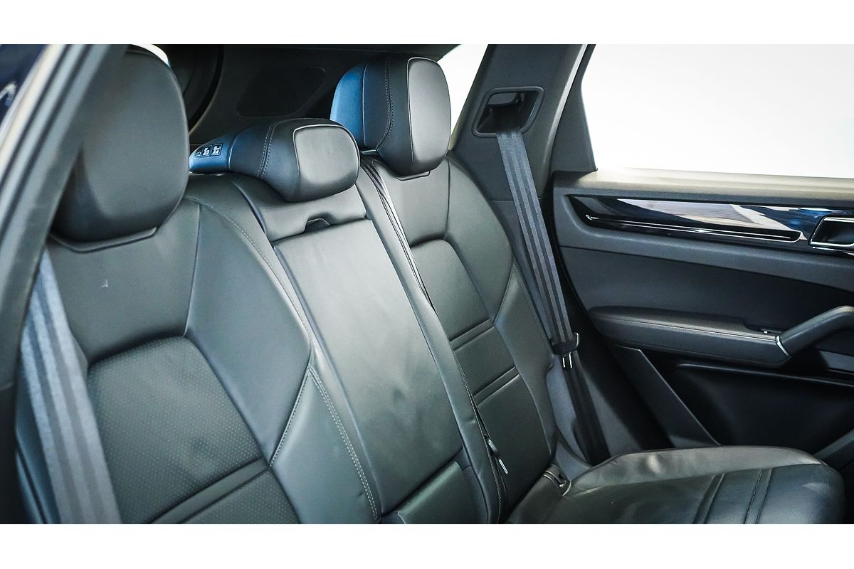 2019 Porsche Cayenne 9YA