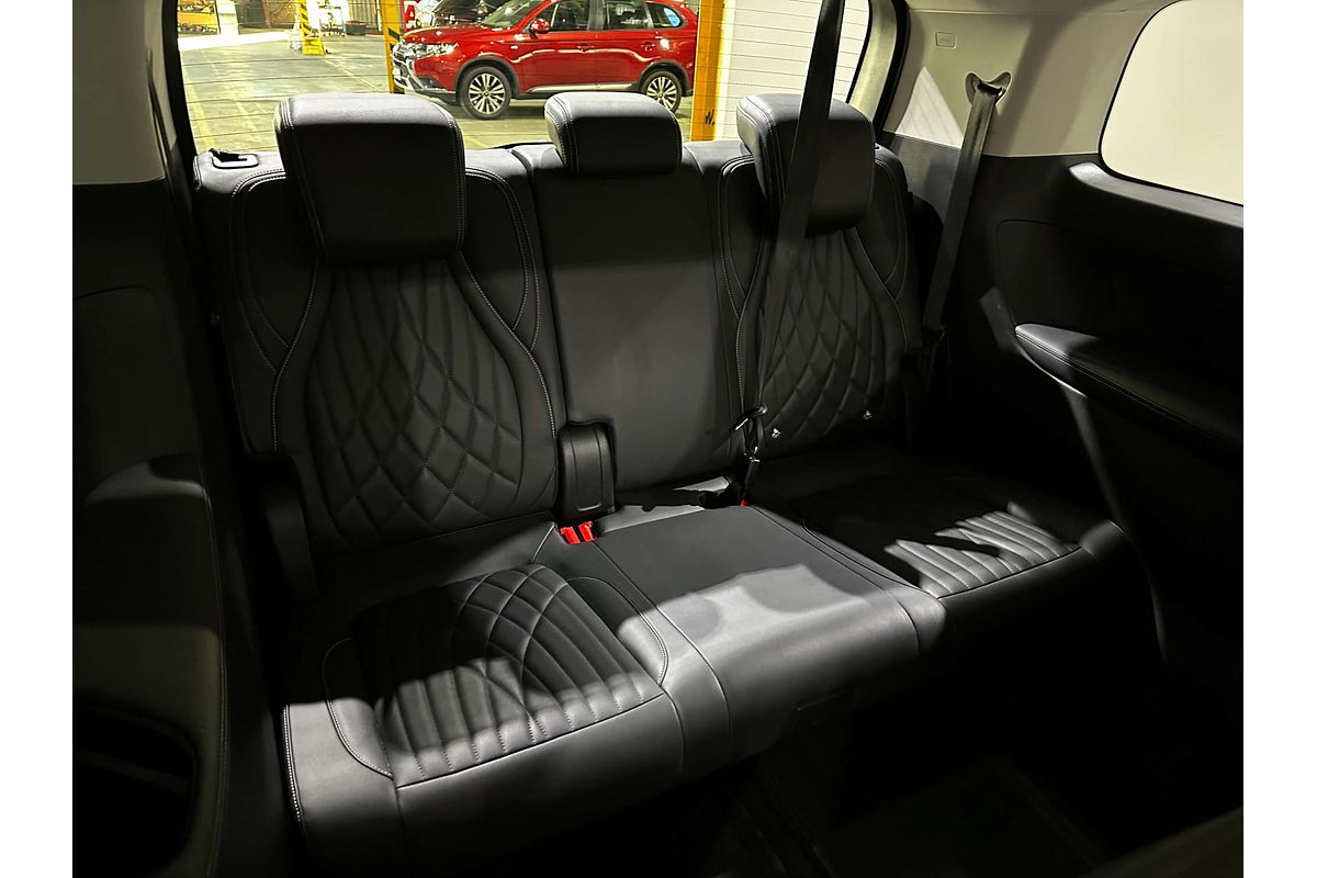 2023 LDV MIFA Executive