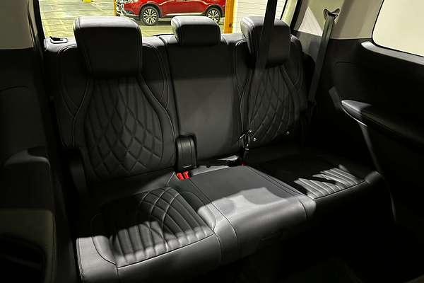 2023 LDV MIFA Executive
