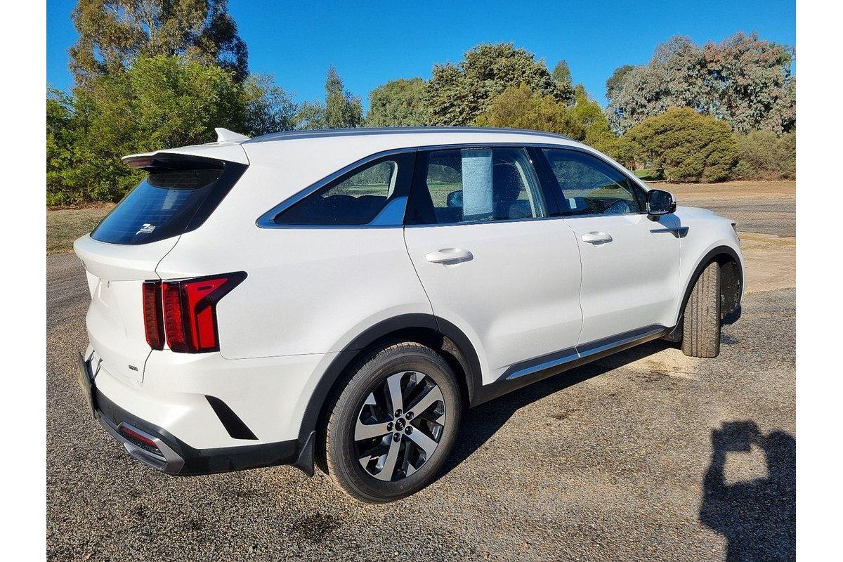 2022 Kia Sorento Sport MQ4