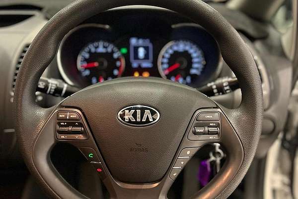 2016 Kia Cerato S YD
