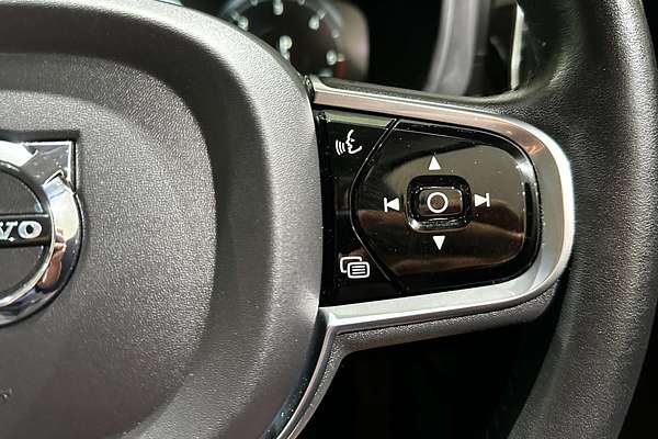 2021 Volvo XC60 D4 Inscription