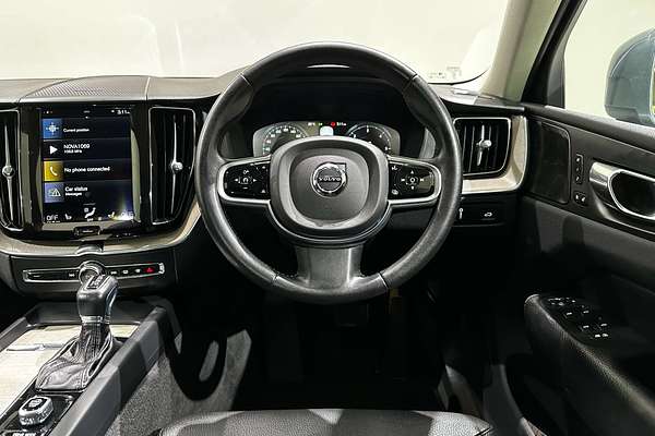 2021 Volvo XC60 D4 Inscription