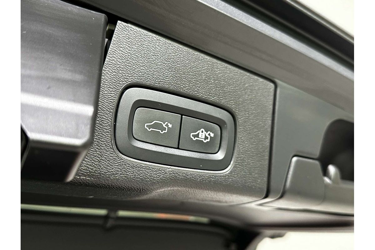 2021 Volvo XC60 D4 Inscription