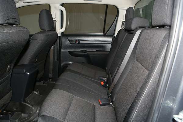 2019 Toyota Hilux SR GUN126R 4X4
