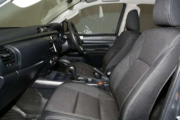 2019 Toyota Hilux SR GUN126R 4X4