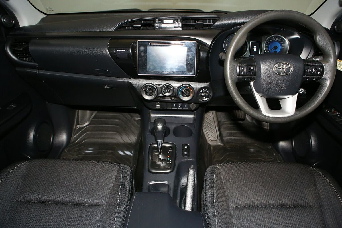 2019 Toyota Hilux SR GUN126R 4X4