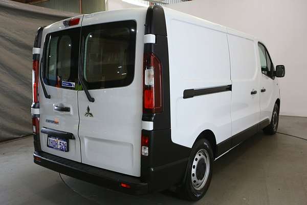 2022 Mitsubishi Express GLX+ SN LWB