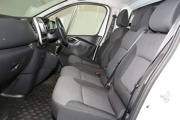 2022 Mitsubishi Express GLX+ SN LWB