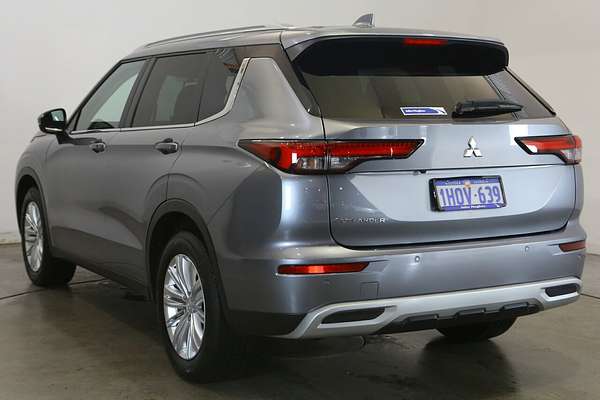 2022 Mitsubishi Outlander LS ZM