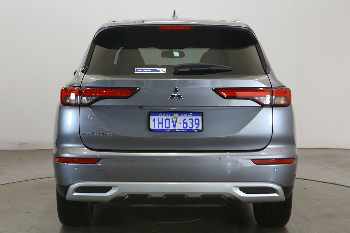 2022 Mitsubishi Outlander LS ZM