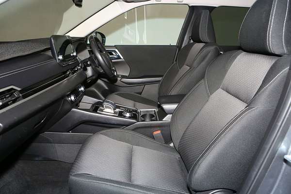 2022 Mitsubishi Outlander LS ZM