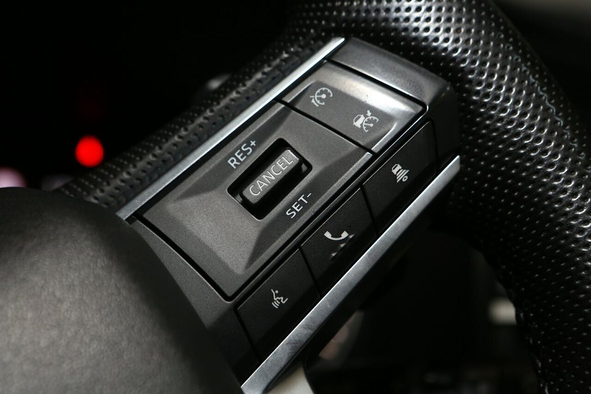 2022 Mitsubishi Outlander LS ZM