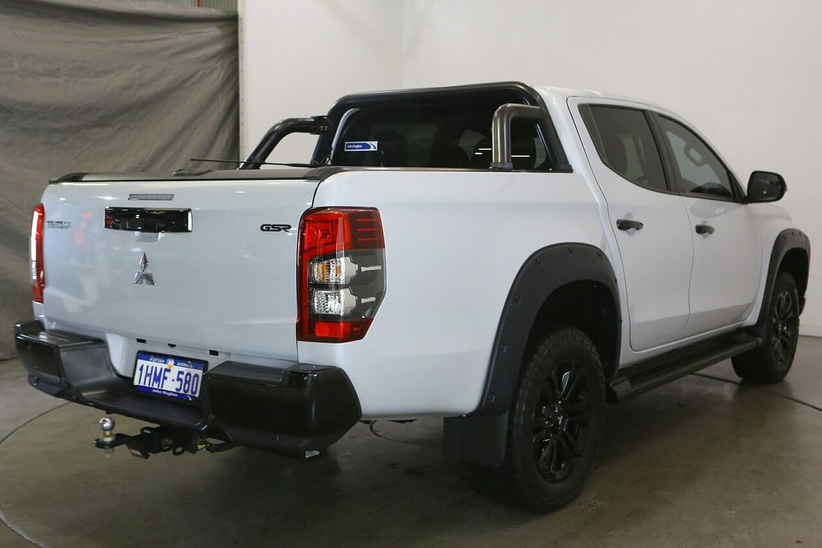 2021 Mitsubishi Triton GSR MR 4X4