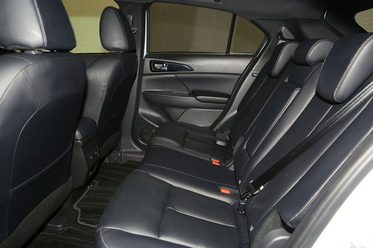 2024 Mitsubishi Eclipse Cross PHEV Exceed YB