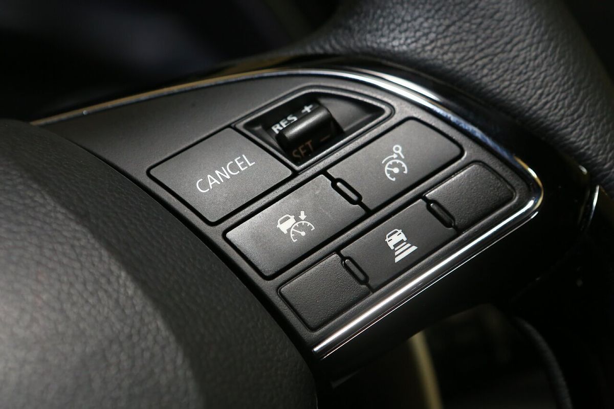 2024 Mitsubishi Eclipse Cross PHEV Exceed YB