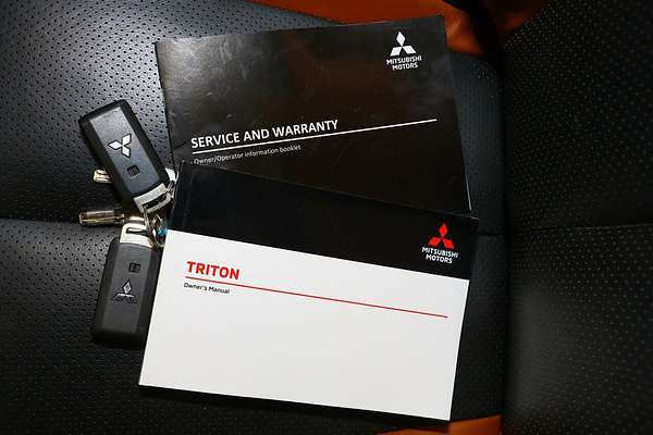 2021 Mitsubishi Triton GSR MR 4X4