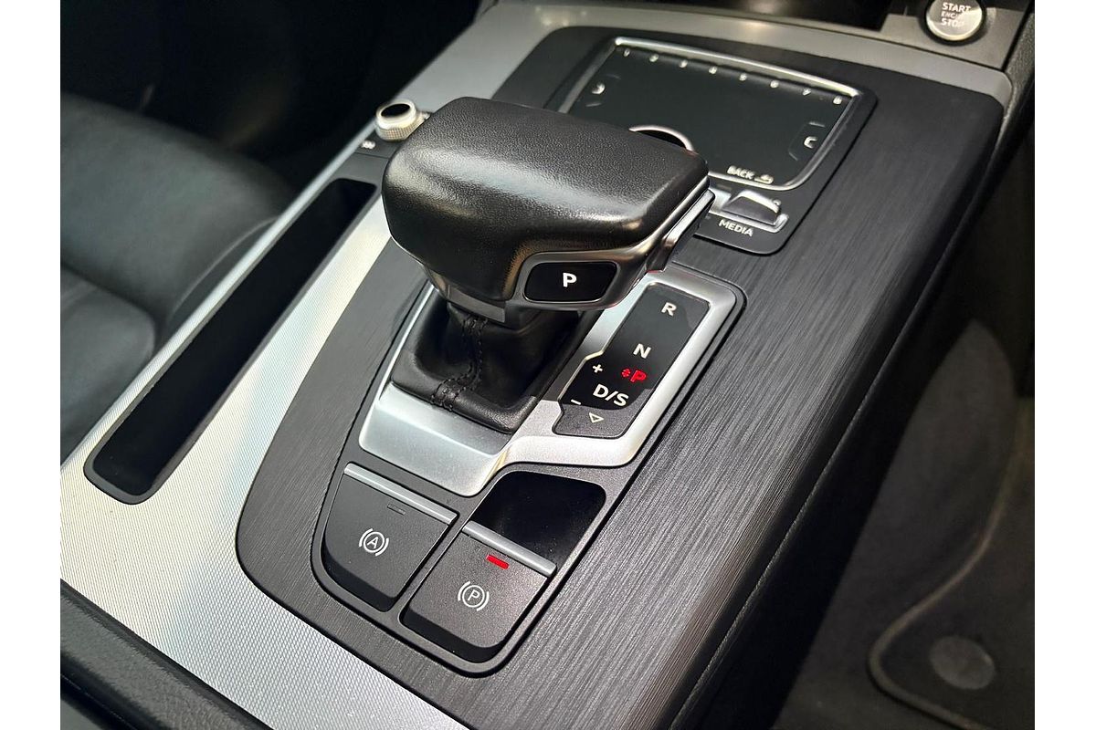 2019 Audi Q5 45 TFSI design FY