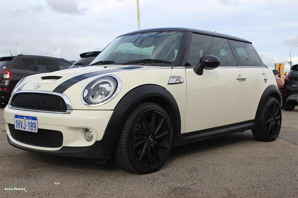 2009 MINI Cooper S R56