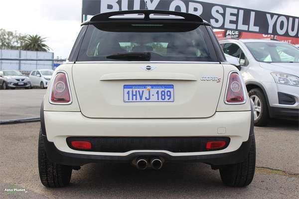 2009 MINI Cooper S R56