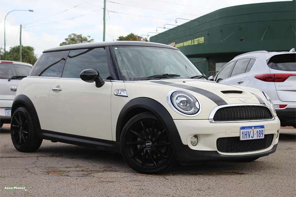 2009 MINI Cooper S R56
