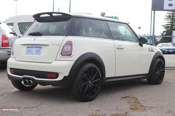 2009 MINI Cooper S R56